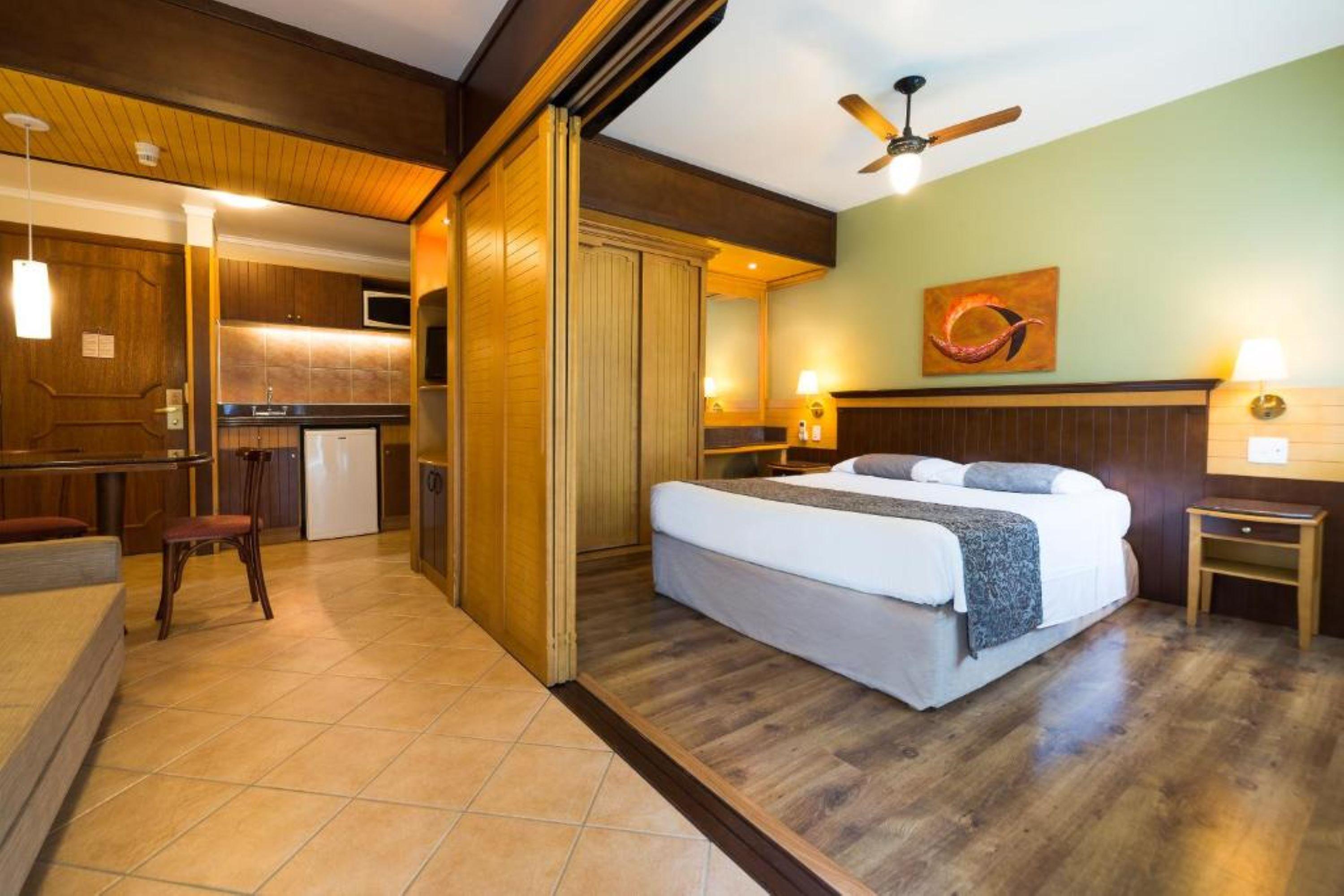 Hotel Laghetto Toscana Gramado Exterior photo